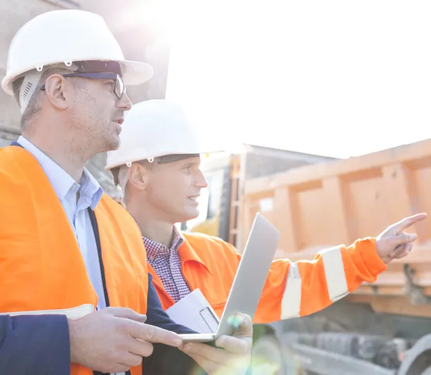 location chauffeur d'd'engins à Saujon près de Royan en Charente-Maritime 17